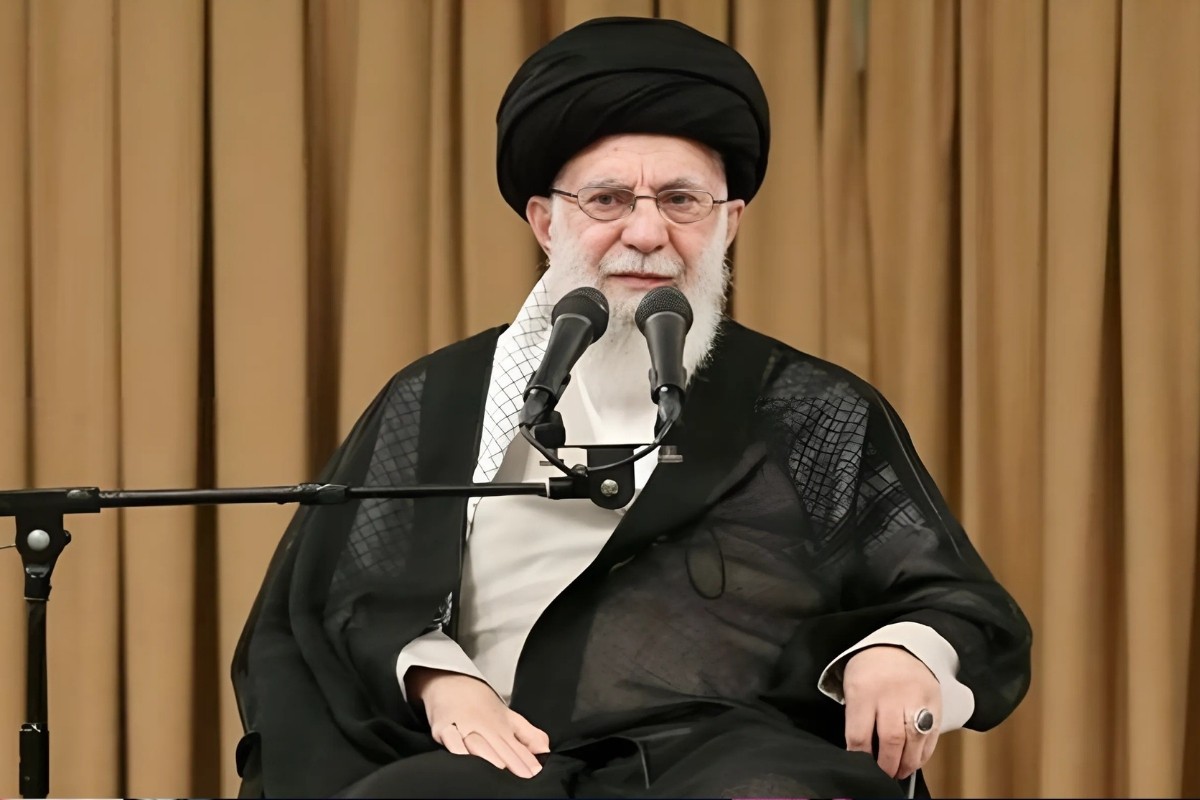 ইসরায়েলের বিরুদ্ধে শাস্তি অব্যাহত থাকবে: খামেনি