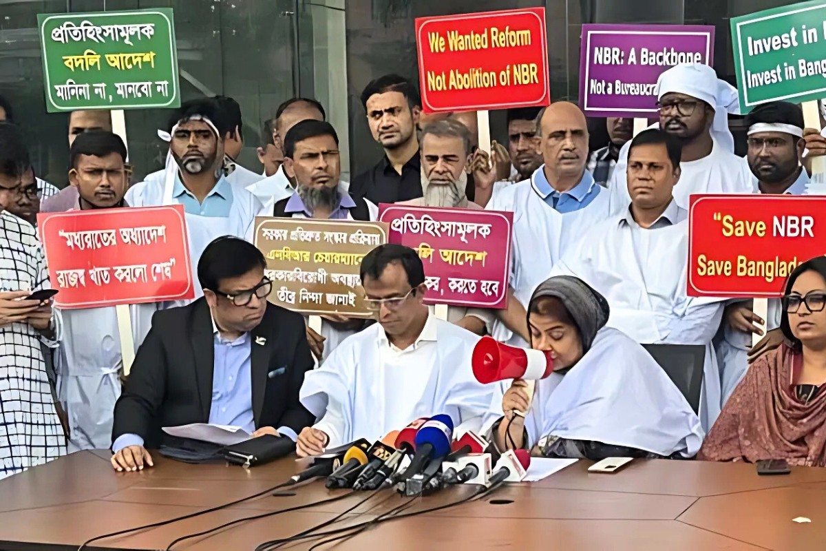 এনবিআরে এবার ‘কমপ্লিট শাটডাউন’ কর্মসূচির ঘোষণা