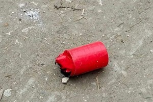 এবার গণসংহতি আন্দোলনের কার্যালয়ের সামনে ককটেল বিস্ফোরণ