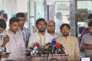 এভাবে চলতে থাকলে কেয়ামত পর্যন্ত ঐক্যের সম্ভাবনা নেই: নুরুল হক নুর