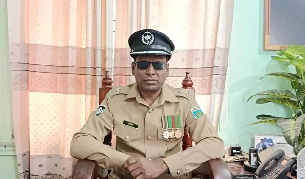 ওসি থেকে এসআইয়ে নামলেন মাসুদ রানা 1750857513 দুর্নীতি করে ওসি থেকে এসআই হলেন মাসুদ রানা