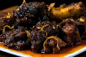 ঐতিহ্যবাহী গরুর কালা ভুনা: এবারের ঈদে রান্নাঘরের সেরা আকর্ষণ!