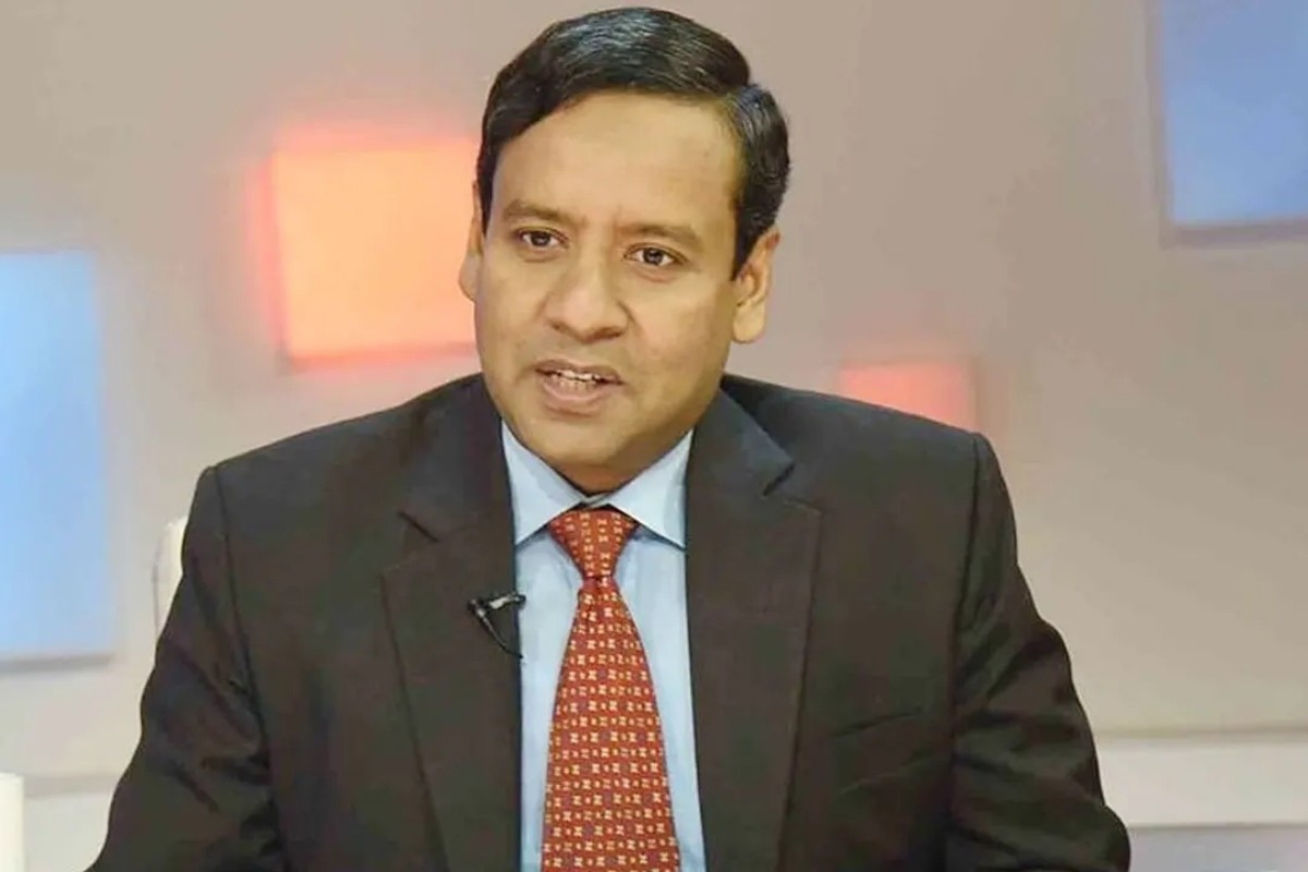 গরিবের টাকায় ড. ইউনূস দশ মাসে ১১ বার বিশ্বভ্রমণ করেছেন: গোলাম মাওলা রনি