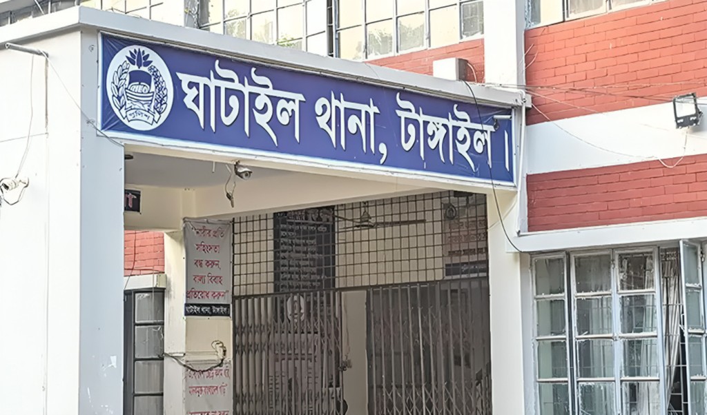 ঘাটাইলে শিশুকে ধর্ষণের অভিযোগ মামলা তুলে নিতে হুমকি 1750474700 ঘাটাইলে শিশুকে ধর্ষণের অভিযোগ, মামলা তুলে নিতে হুমকি