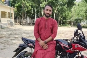 চাকরিচ্যুত পুলিশ সদস্যকে কুপিয়ে হত্যা, হাত-পা বাঁধা লাশ উদ্ধার