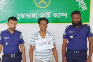 চুয়াডাঙ্গায় বিদেশি পিস্তলসহ যুবদল নেতা গ্রেপ্তার