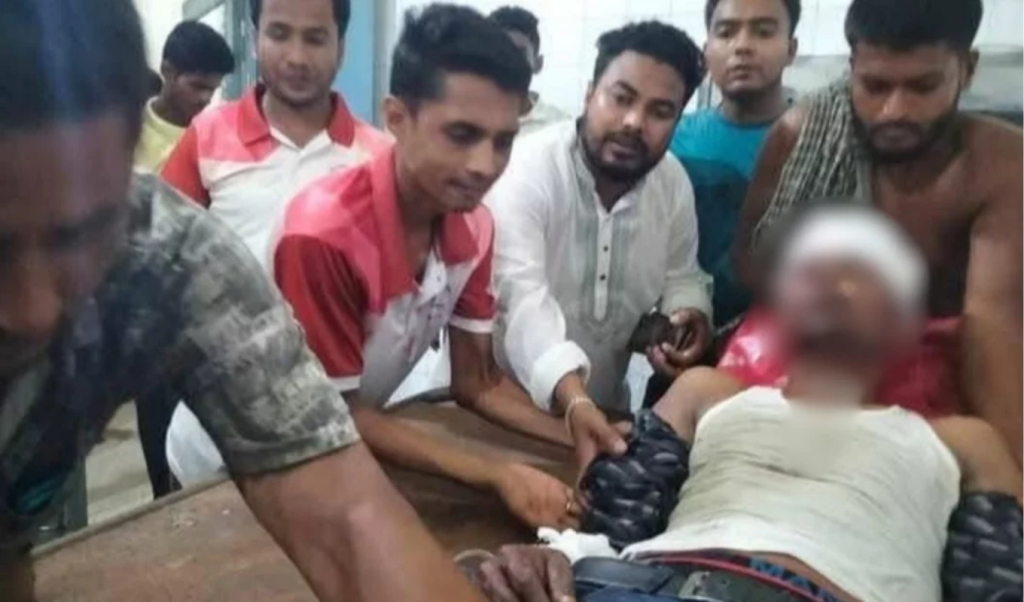 ছাত্রদল নেতাকে ‘ইচ্ছামতো পেটালো দুর্বৃত্তরা 1749551859 ছাত্রদল নেতাকে ‘ইচ্ছামতো পেটালো’ দুর্বৃত্তরা