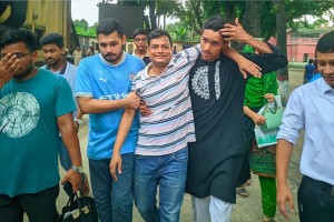 জামিন পেলেন বেরোবির শিক্ষক মাহামুদুল হক