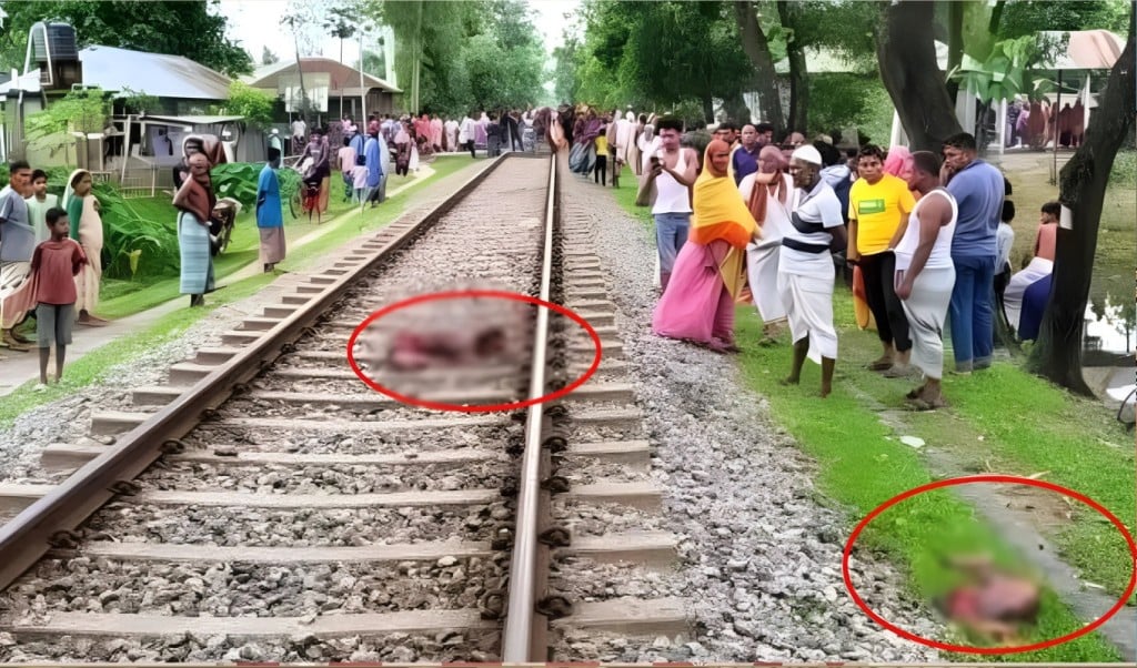 ট্রেনে কাটা পড়ে দুই মোটরসাইকেল আরোহীর মৃত্যু 1750835430 ট্রেনে কাটা পড়ে দুই মোটরসাইকেল আরোহীর মৃত্যু