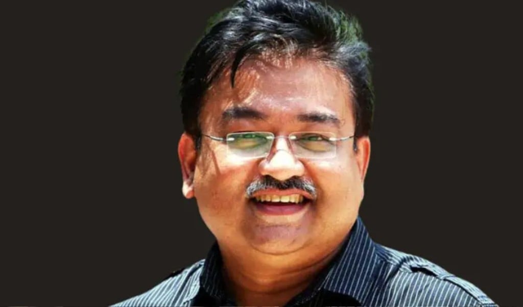 তুষার 1750758996 ‘দেশে সবচেয়ে বড় দক্ষিণপন্থী এখন কিছু চিত্রপরিচালক’