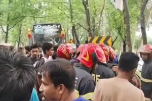 নাটোরে বাস–সিএনজি সংঘর্ষে নিহত বেড়ে ৪