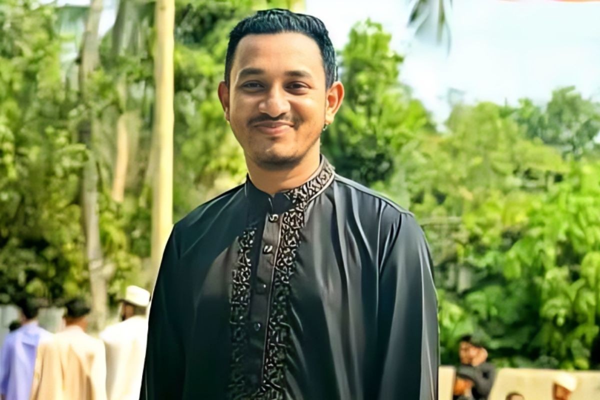 ছাত্র প্রতিনিধি বললেন, ১০ লাখ টাকার এক পয়সাও কম হবে না