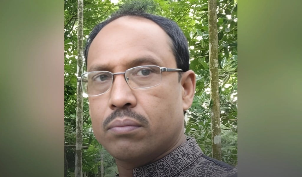 নিজ বাড়িতে ইউপি সদস্যকে কুপিয়ে হত্যা 1751185560 নিজ বাড়িতে ইউপি সদস্যকে কুপিয়ে হত্যা