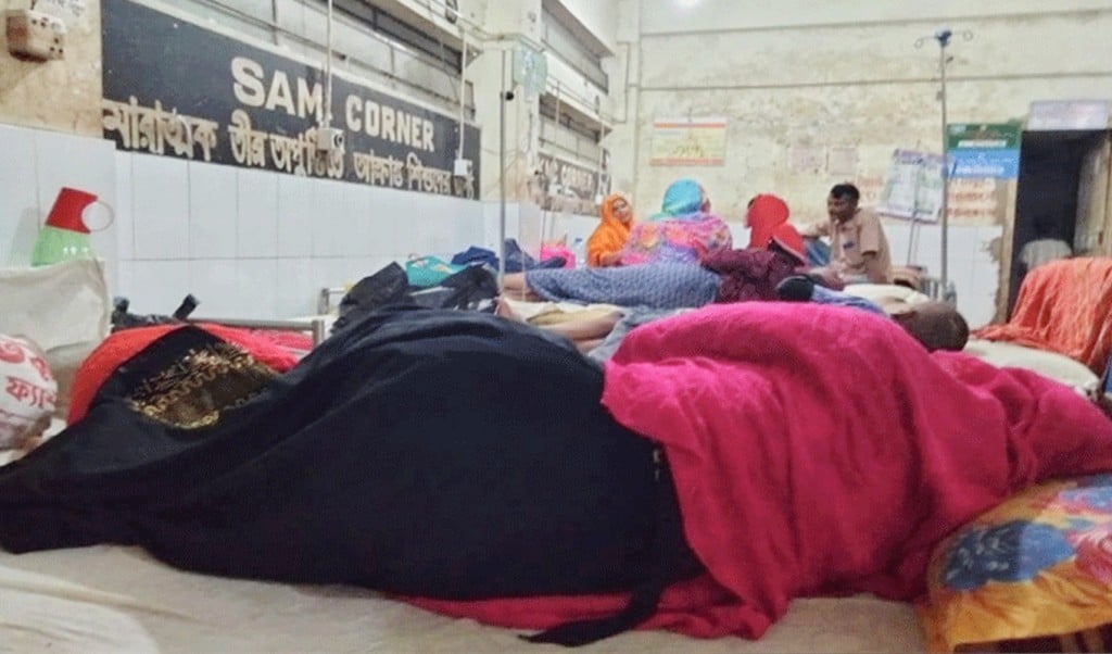 নির্যাতন 1750567039 যৌতুকের দাবিতে খাটের পায়ায় বেঁধে স্ত্রীকে নির্যাতন