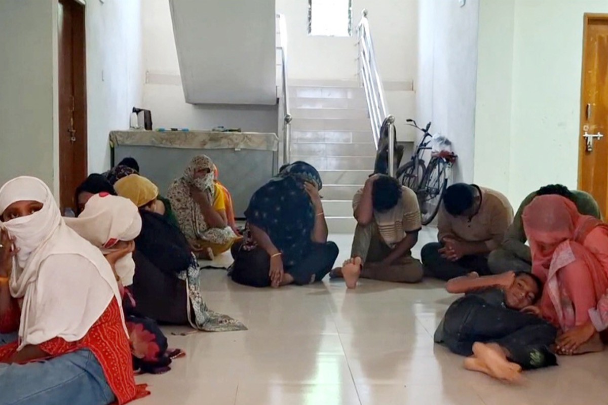 নারী ও শিশুসহ নেত্রকোণায় সীমান্ত দিয়ে ৩২ জনকে পুশ ইন