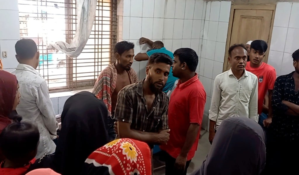 পঞ্চগড়ে বিদ্যুৎস্পৃষ্ট হয়ে ৩ জনের মৃত্যু 1749026929 পঞ্চগড়ে বিদ্যুৎস্পৃষ্ট হয়ে ৩ জনের মৃত্যু