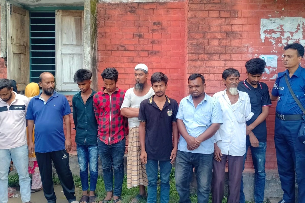 পাবনা মানসিক হাসপাতালে অভিযান, ৯ দালালকে কারাদণ্ড