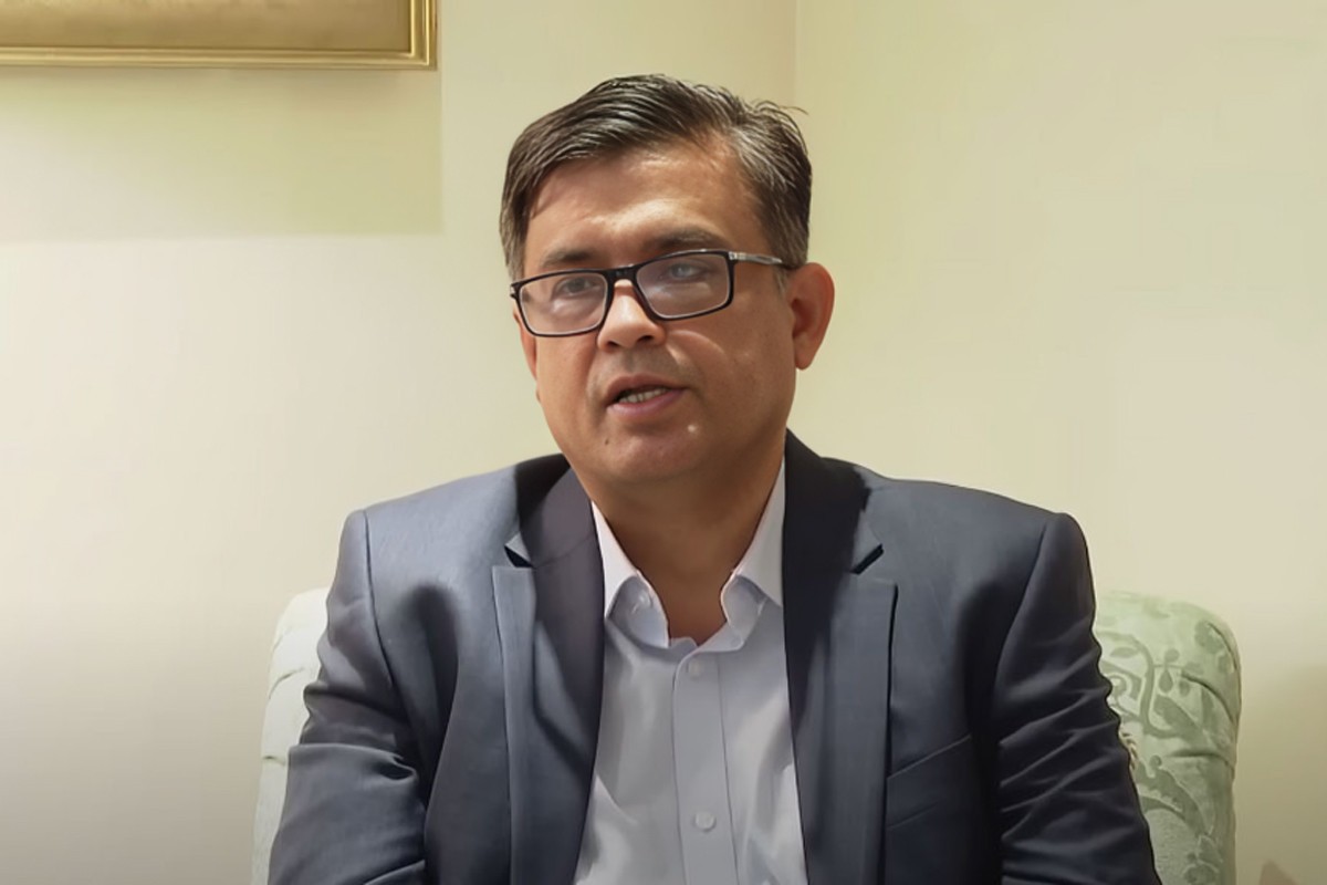 যুক্তরাজ্যের প্রধানমন্ত্রীর অবস্থান নিয়ে অসত্য তথ্য দিয়ে ভুল স্বীকার করলেন প্রেসসচিব