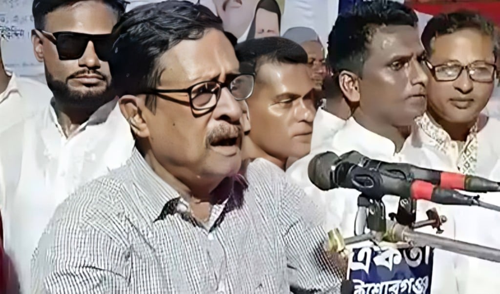 ফজলুর রহমান 1749701169 বাংলাদেশে পথ হারিয়ে লন্ডনে তারেক রহমানের দ্বারস্থ ইউনূস সাহেব: ফজলুর রহমান
