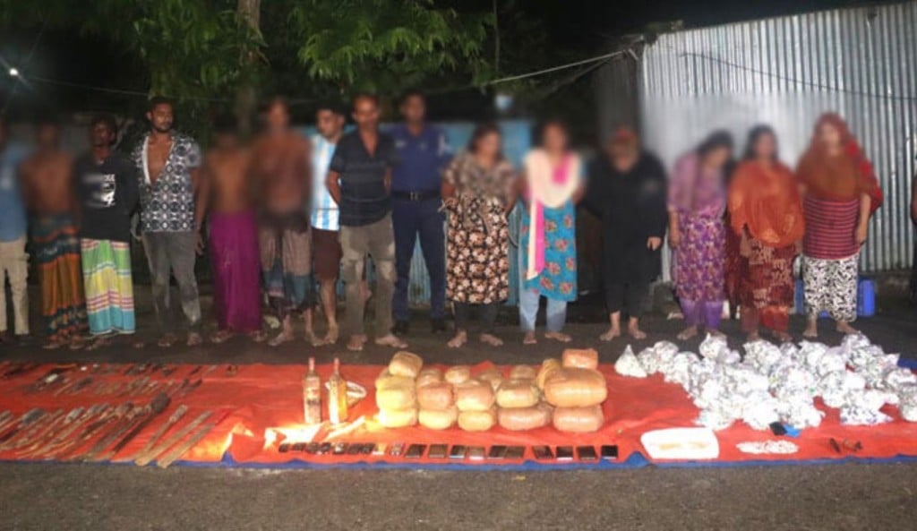 ফরিদপুরে মাদকবিরোধী অভিযানে নারীসহ আটক ১৫ 1751018503 ফরিদপুরে মাদকবিরোধী অভিযানে নারীসহ আটক ১৫