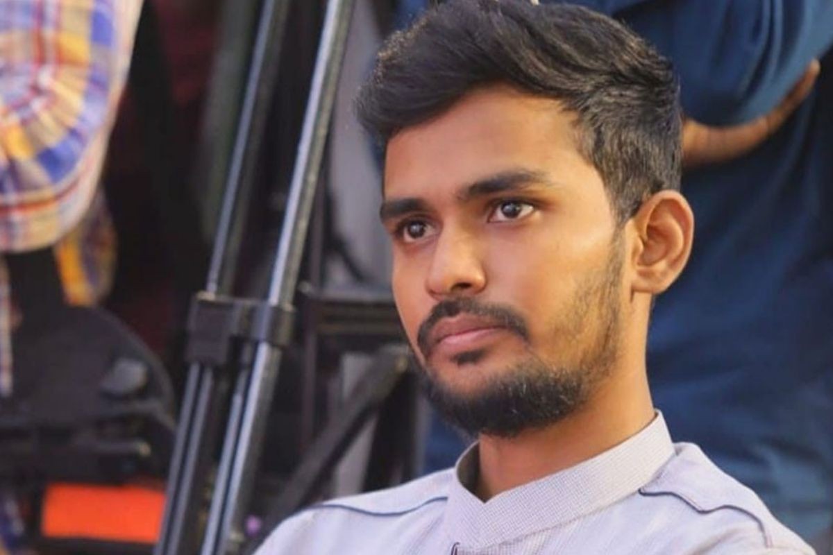 বিমানবন্দরে উপদেষ্টা আসিফ মাহমুদের ব্যাগ থেকে গুলির ম্যাগাজিন উদ্ধার