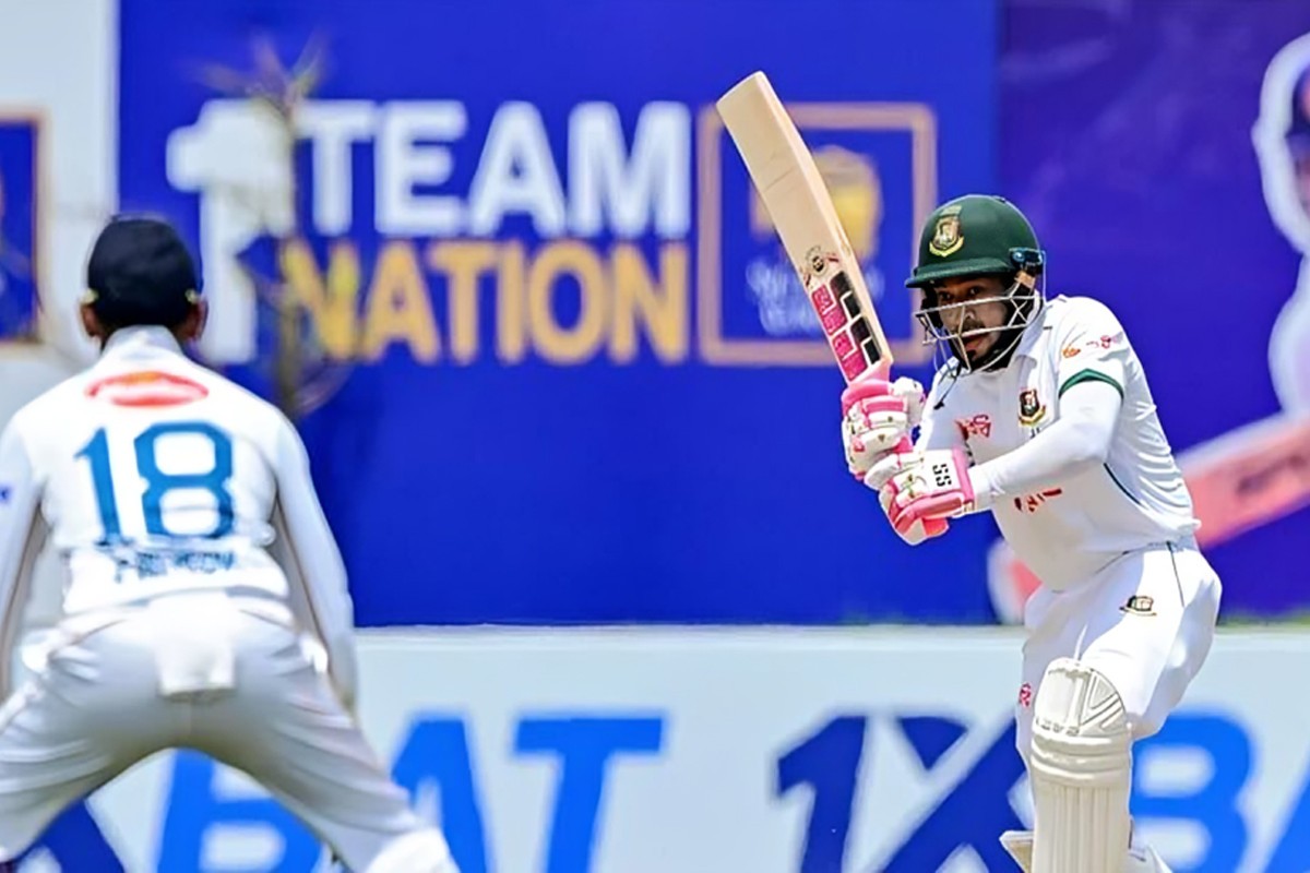 বৃষ্টির কারণে গল টেস্টের খেলা বন্ধ