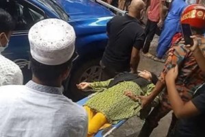 ব্যাংকে একে একে অসুস্থ ৬, সিসিটিভি ফুটেজে চাঞ্চল্যকর দৃশ্য