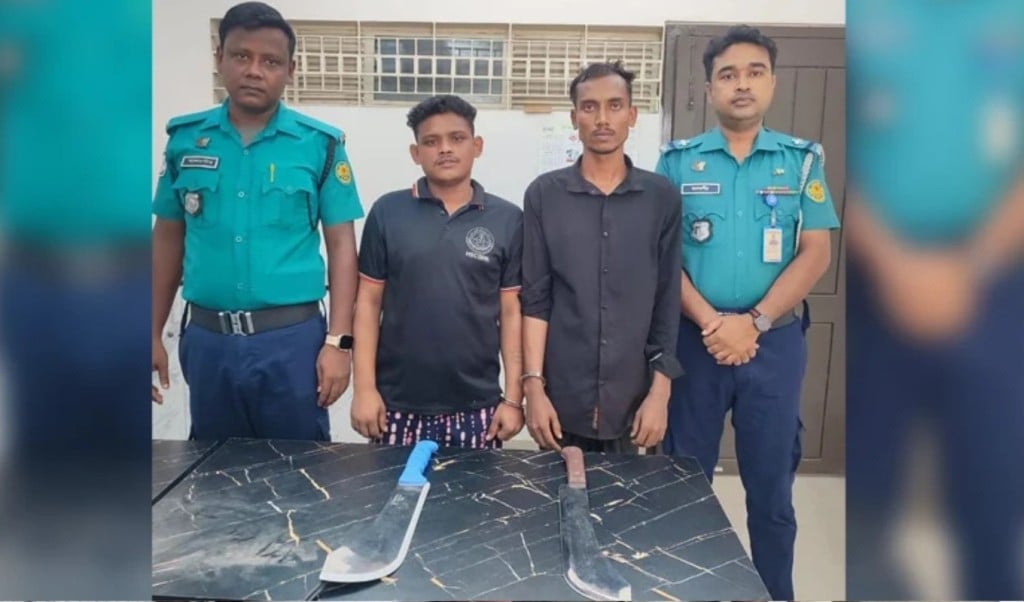মোহাম্মদপুরে ‘পাঠালি গ্রুপের দুই শীর্ষ সন্ত্রাসীসহ গ্রেপ্তার ১৬ 1750769578 মোহাম্মদপুরে ‘পাঠালি’ গ্রুপের দুই শীর্ষ সন্ত্রাসীসহ গ্রেপ্তার ১৬