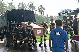 সীমান্তে বিএসএফের গুলিতে নিহত প্রদীপের মরদেহ ফেরত দিলো ভারত