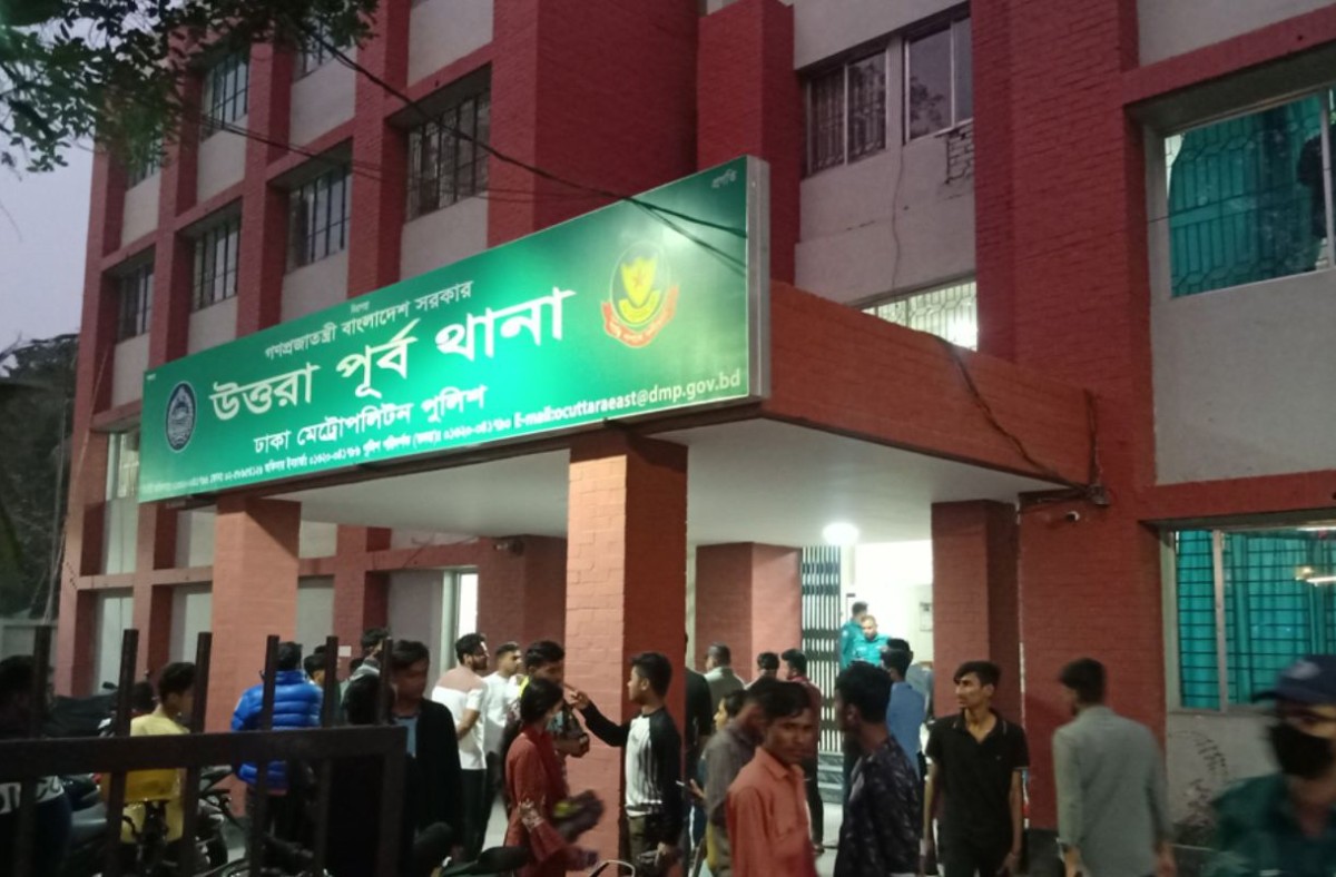 উত্তরায় ট্রাকচাপায় তিন পথচারী নিহত