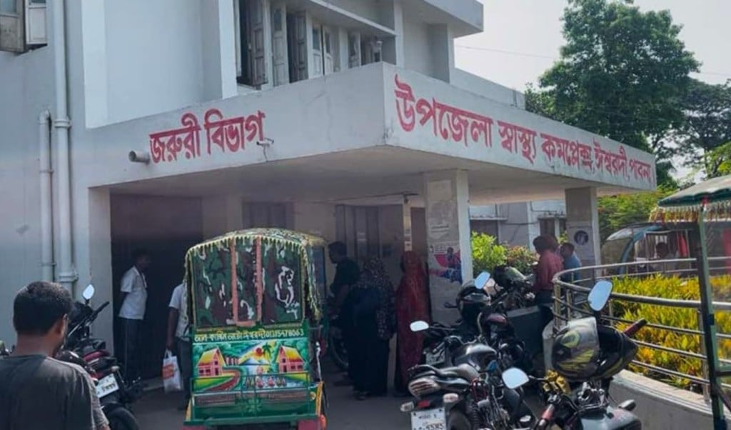 লিচুর টানে থেমেছিল পথ কাভার্ডভ্যান চাপায় থেমে গেল মা মেয়েসহ তিন প্রাণ 1749636423 লিচুর টানে থেমেছিল পথ, কাভার্ডভ্যান চাপায় থেমে গেল মা-মেয়েসহ তিন প্রাণ