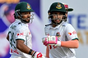 শেষ দিনের রোমাঞ্চের অপেক্ষায় গল টেস্ট