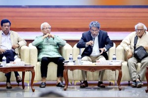 সংসদে ১০০ সংরক্ষিত নারী আসনে সবাই একমত : আলী রীয়াজ