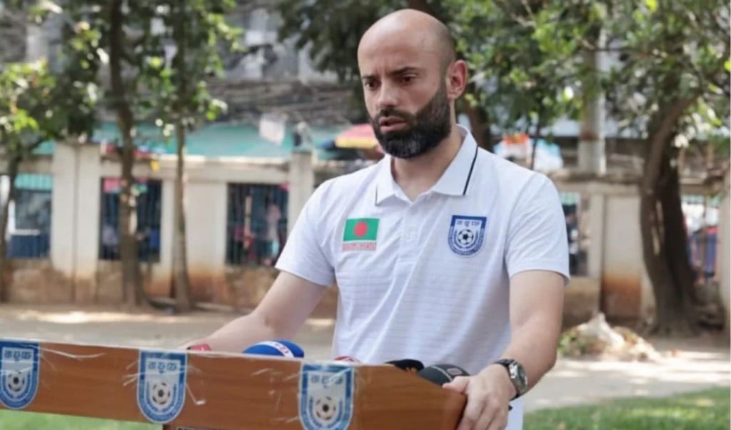সিঙ্গাপুরকে হারিয়ে দেশবাসীকে ঈদের উপহার দিতে চাই 1749295779 সিঙ্গাপুরকে হারিয়ে দেশবাসীকে ঈদের উপহার দিতে চাই: কাবরেরা