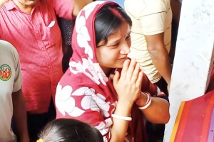 সেই নরসুন্দর পরিবার নিরাপত্তা চায়