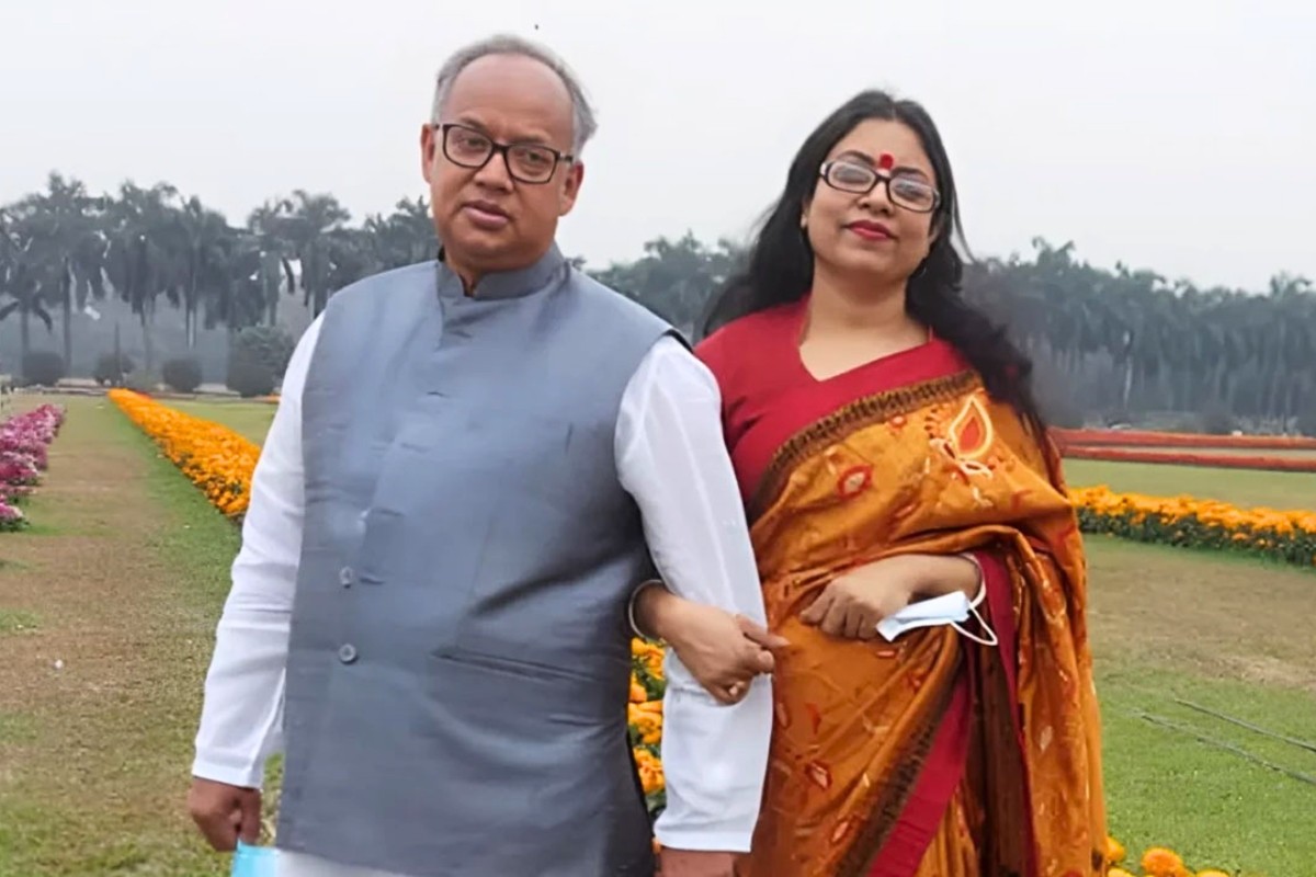 স্ত্রীসহ সাবেক এমপি মৃণাল কান্তি দাসের সম্পদ জব্দ ও ব্যাংক হিসাব অবরুদ্ধ