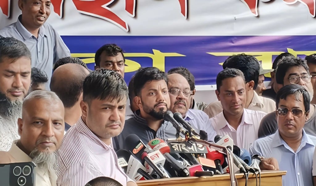 স্থানীয় সরকার উপদেষ্টা সংবিধান লঙ্ঘন করেছেন ইশরাক 1749987789 স্থানীয় সরকার উপদেষ্টা সংবিধান লঙ্ঘন করেছেন: ইশরাক