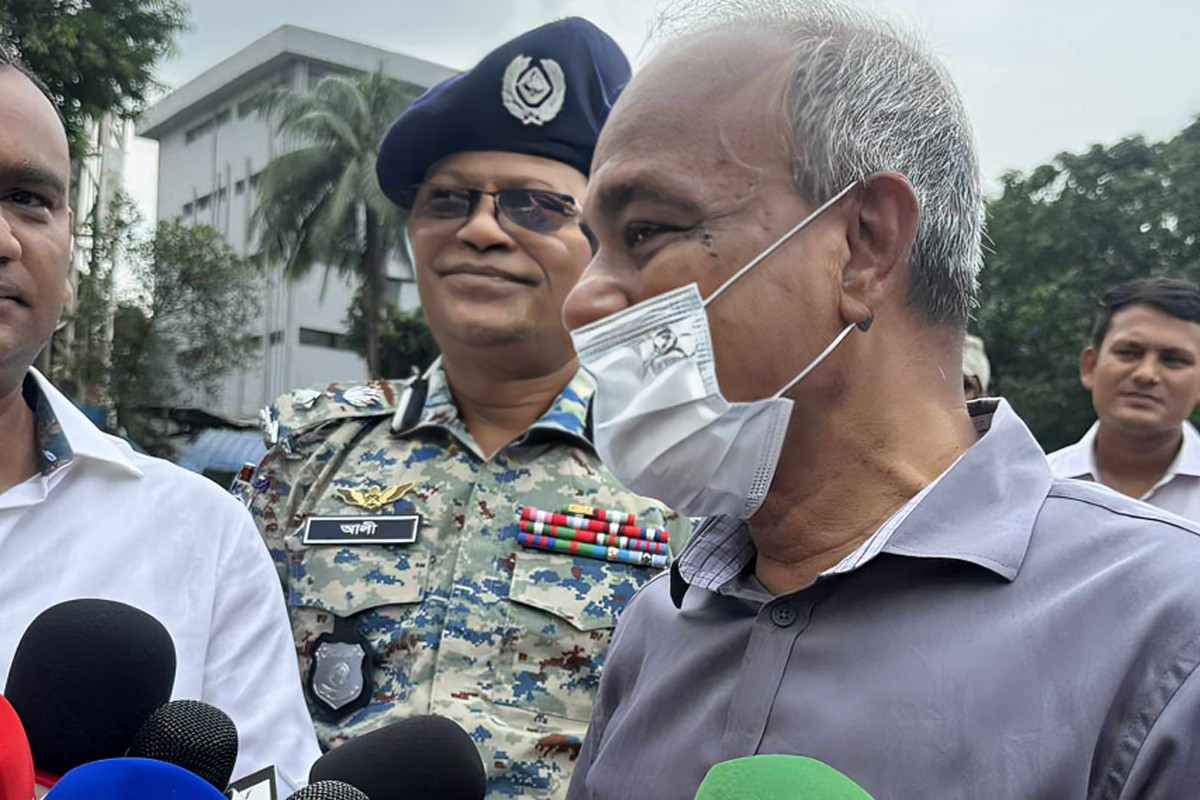 মাঠ পর্যায়ে পুলিশের কাছে ভারী মারণাস্ত্র থাকবে না: স্বরাষ্ট্র উপদেষ্টা