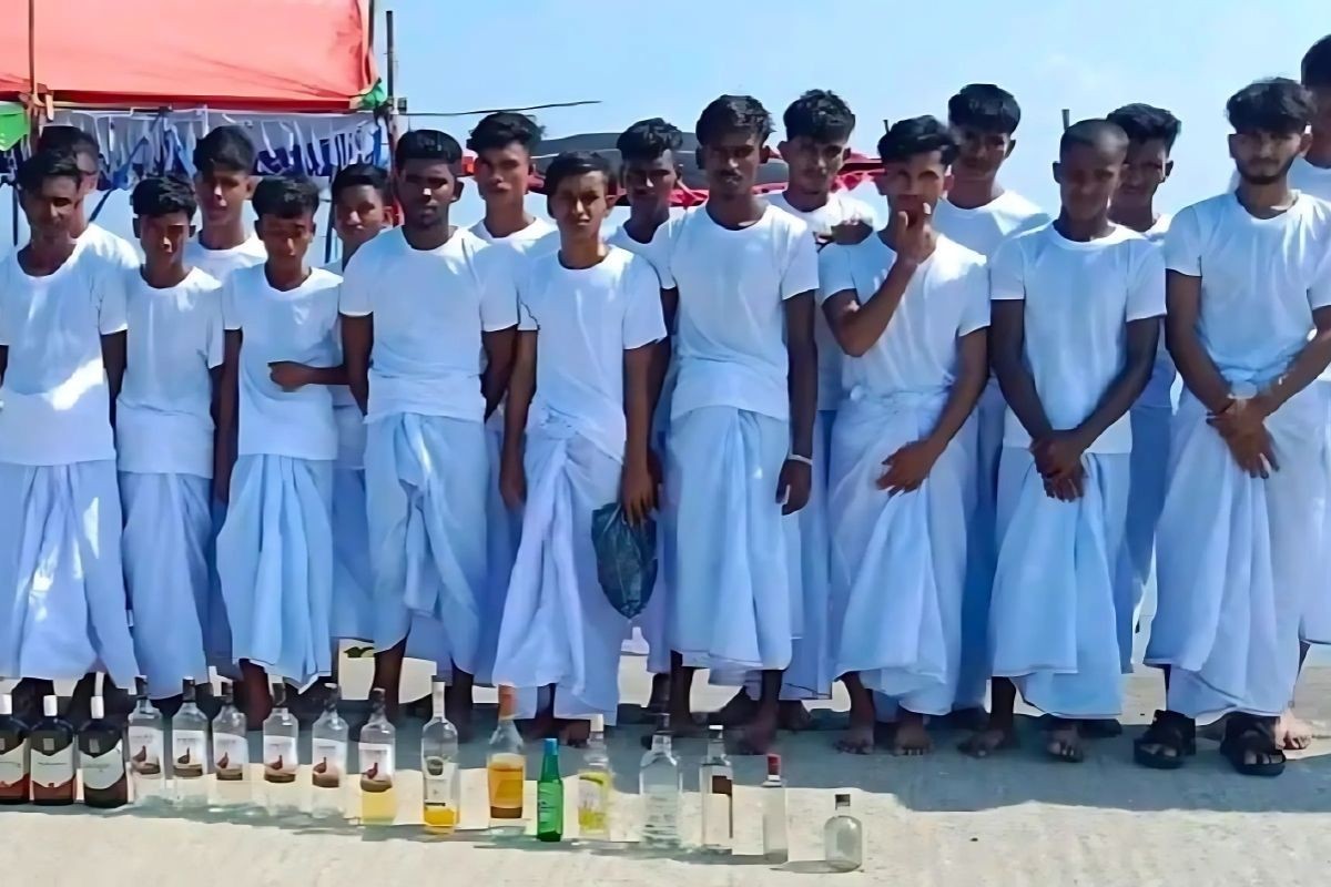 হাওরে নৌকায় মাদক নিয়ে উন্মাদনা, আটক ৩৯