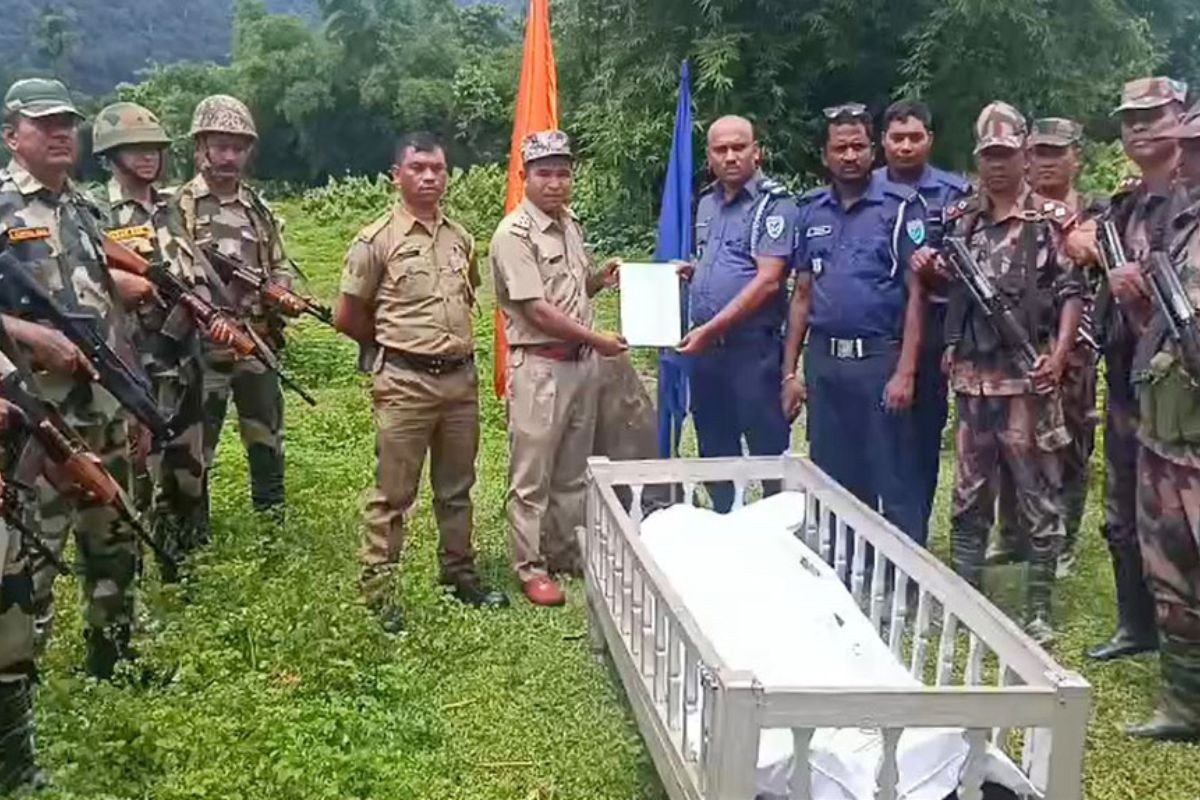 বিয়ের ৩ দিনের মাথায় বাংলাদেশি যুবকের লাশ ঝুলছিল ভারতে