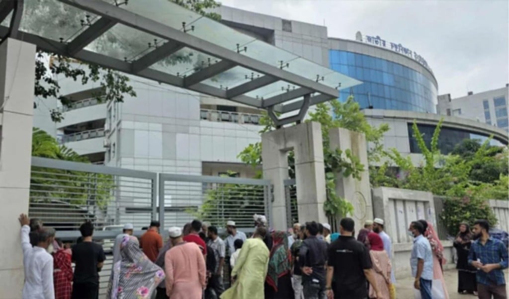 ৬০০ কোটির জাতীয় চক্ষুবিজ্ঞান ইনস্টিটিউট এখন যেন জুলাই আহতদের ‘লিল্লাহ বোর্ডিং 1749472044 ৬০০ কোটির জাতীয় চক্ষুবিজ্ঞান ইনস্টিটিউট, এখন যেন জুলাই আহতদের ‘লিল্লাহ বোর্ডিং’!