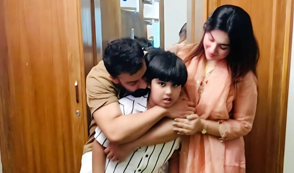 ‘অসুস্থ প্রতিযোগিতায় নেই—স্পষ্ট বার্তা দিলেন অপু বিশ্বাস 1750073491 ‘অসুস্থ প্রতিযোগিতায় নেই’—স্পষ্ট বার্তা দিলেন অপু বিশ্বাস