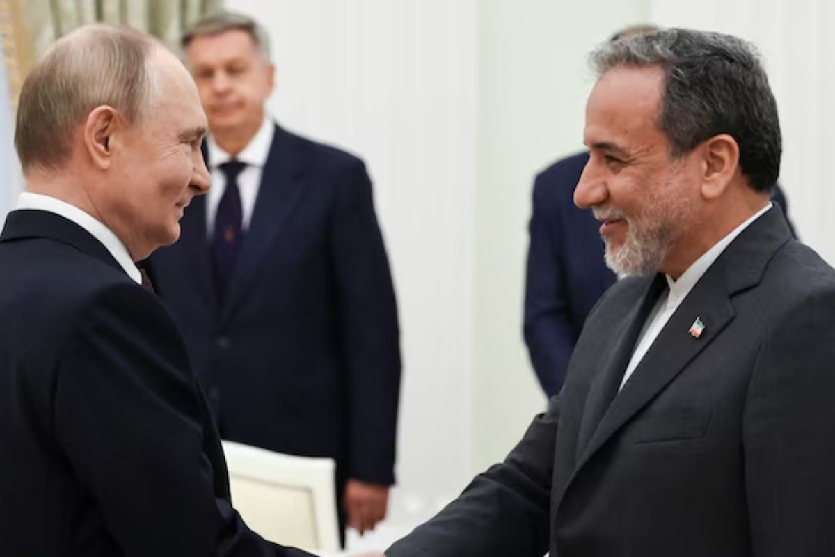 ‘ইরানের যা প্রয়োজন, তা দিতে প্রস্তুত রাশিয়া’