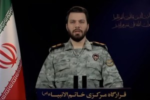 ‘জুয়াড়ি ট্রাম্প’ যুদ্ধ শুরু করতে পারেন, শেষ করব আমরা: আইআরজিসির মুখপাত্র