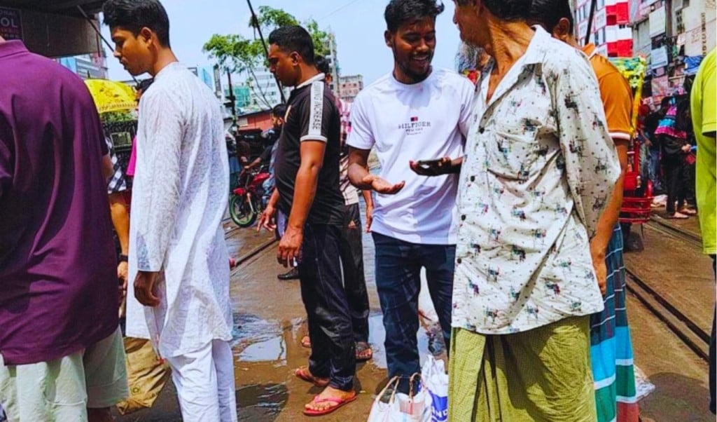 ‘৮০০ টাকা হলেও কোরবানির গরুর গোস্ত তো কিনলাম 1749304505 ‘৮০০ টাকা হলেও কোরবানির গরুর গোস্ত তো কিনলাম’