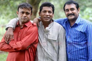 পর্দায় একসঙ্গে আবারও দেখা মিলবে ৯০ দশকের তিন বন্ধুর