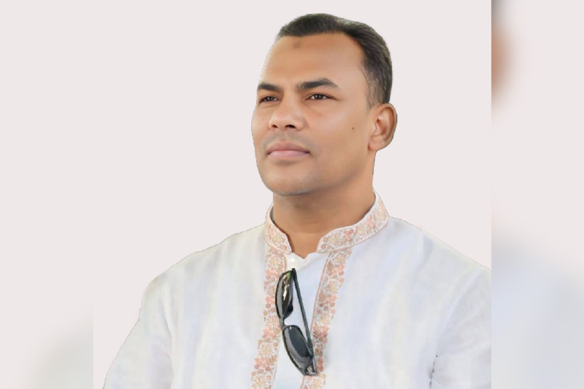 গৌরনদীতে চিকিৎসককে হেনস্তার প্রতিবাদ করায় নারীকে থাপ্পড় বিএনপি নেতার