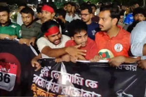 ঢাবিতে ‘জুলাই কন্যা দিবস’ ঘিরে স্লোগানে মুখর রাজপথ