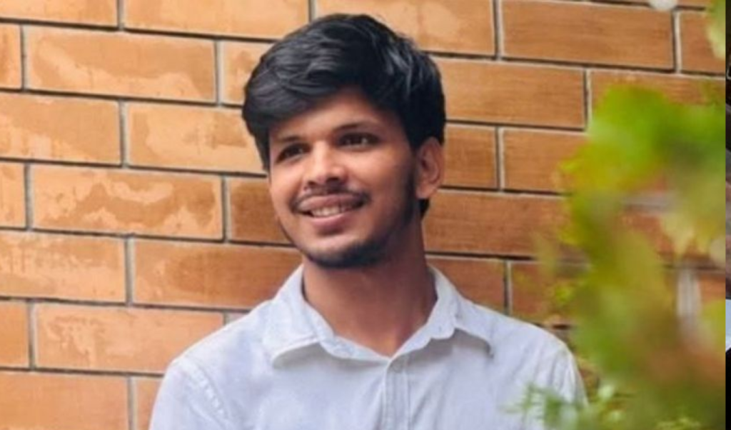 মস্তিষ্কে রক্তক্ষরণে ঢাবি শিক্ষার্থী আহসান খানের মৃত্যু 3 Untitled design 81 1751919895 মস্তিষ্কে রক্তক্ষরণে ঢাবি শিক্ষার্থী আহসান খানের মৃত্যু