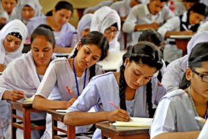 বৃহস্পতিবার ৩ বোর্ডের এইচএসসি ও সমমান পরীক্ষা স্থগিত